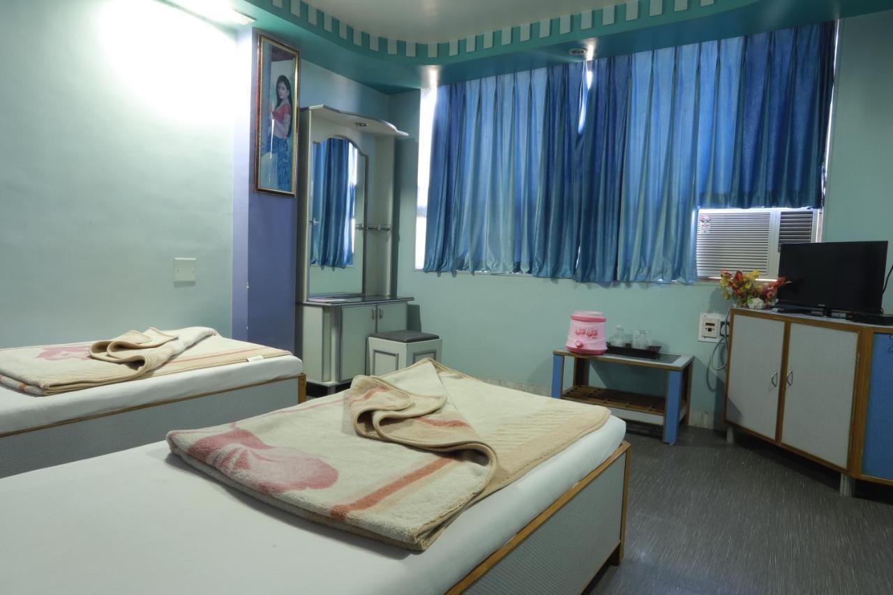 Hotel Darshan Amreli Exterior foto